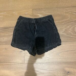 American Eagle size 6 black jean shorts